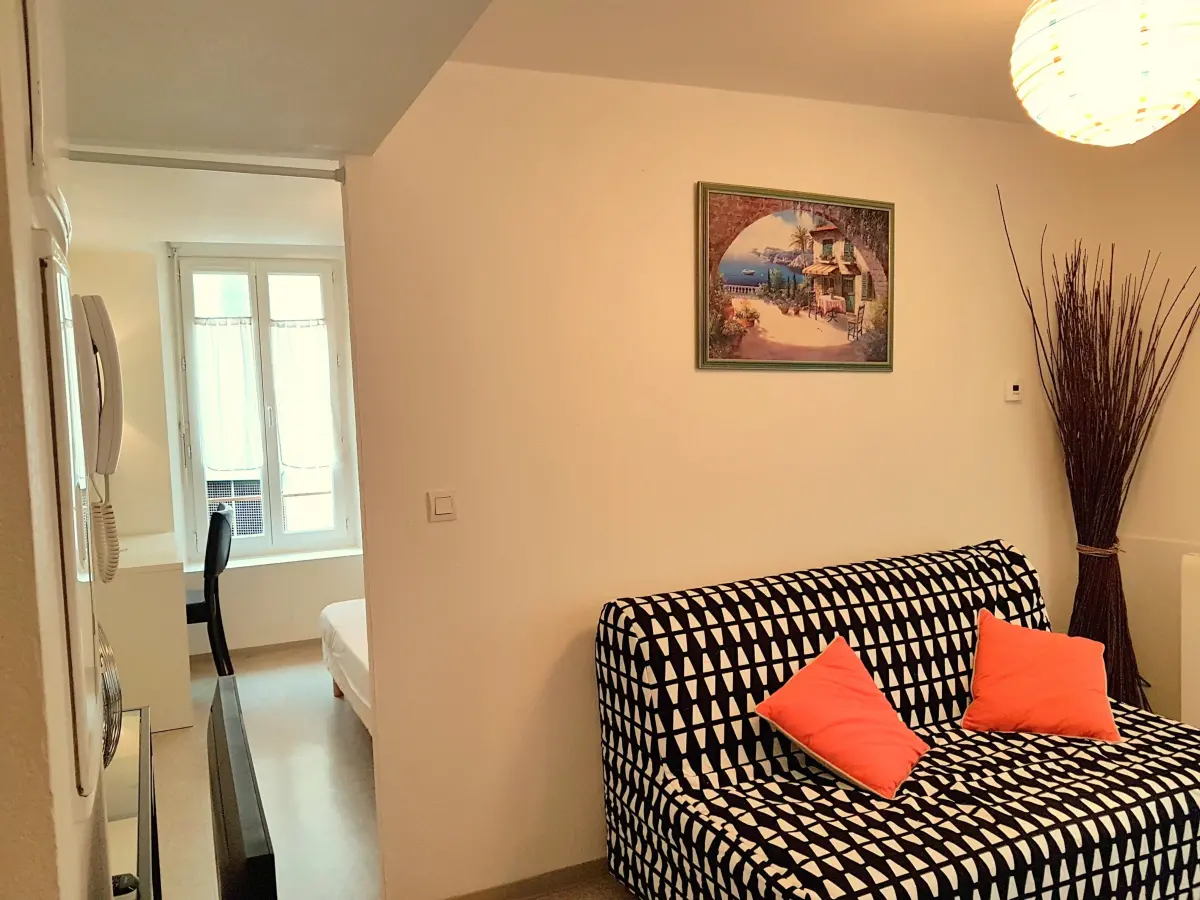 Digne Les Bains Meuble Studio Centre 205 4
